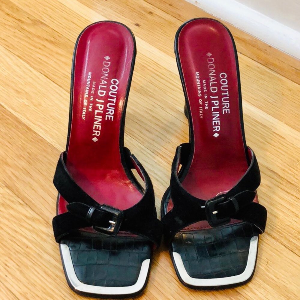 Couture Donald J Pliner black heels